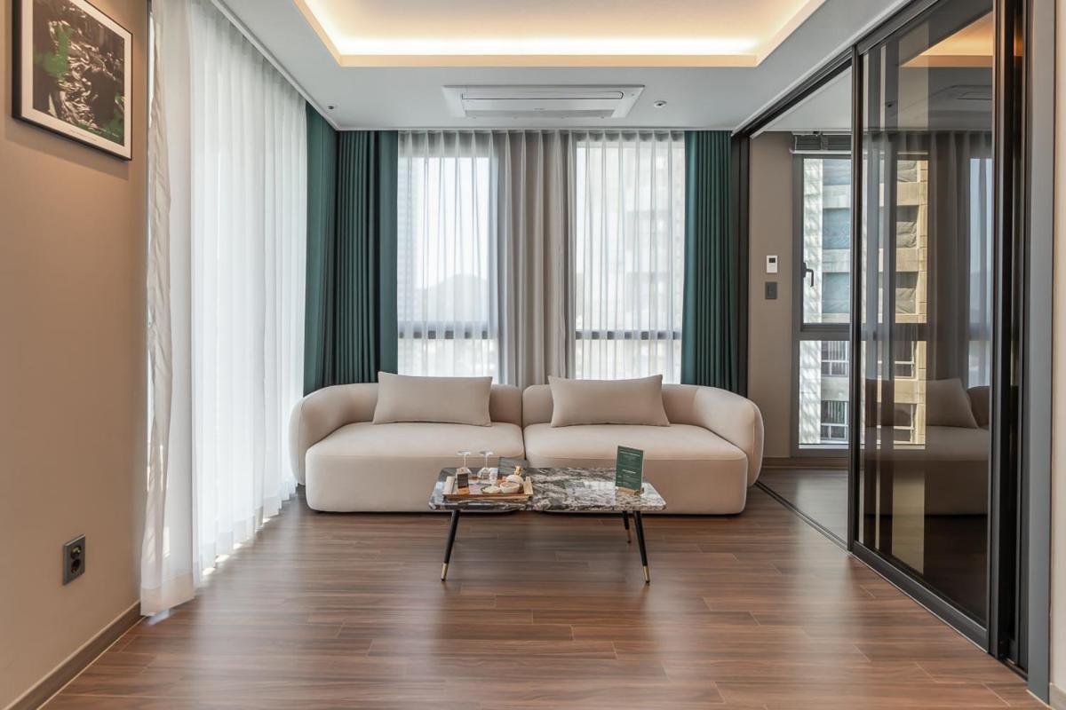 D Ov Haeundae Hotel Busan Eksteriør billede