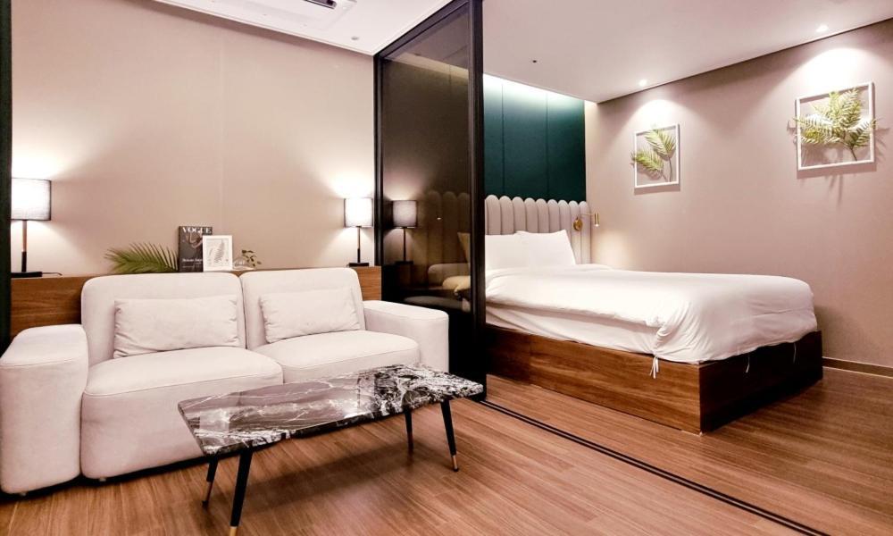 D Ov Haeundae Hotel Busan Eksteriør billede