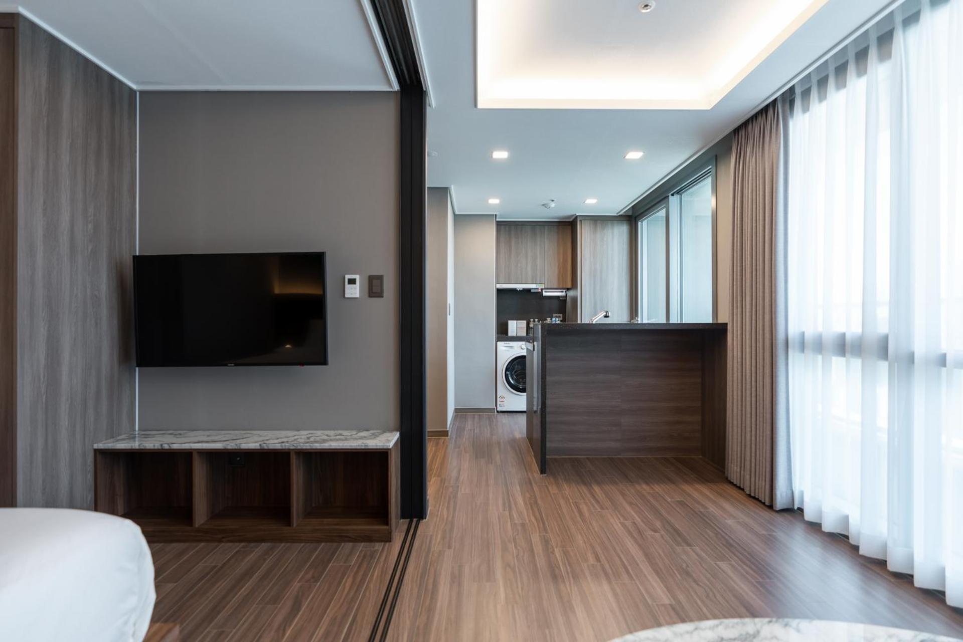 D Ov Haeundae Hotel Busan Eksteriør billede